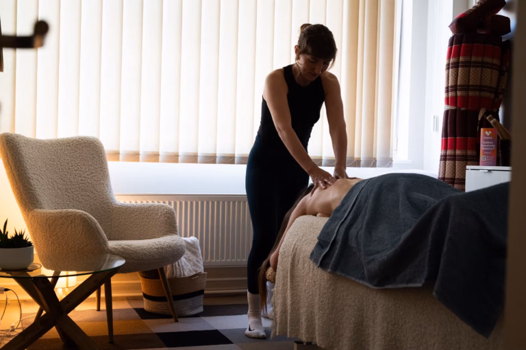 Woman receiving a relaxing classical massage at Osso Massage in Tallinn